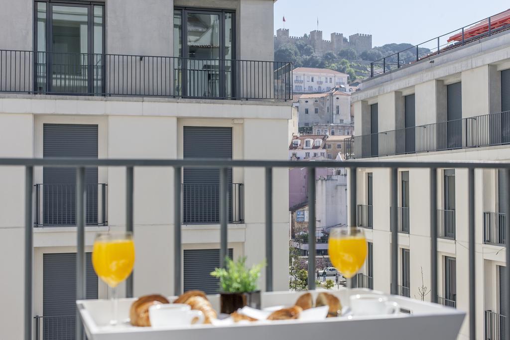 Bairrus Lisbon Apartments - Mello Room photo